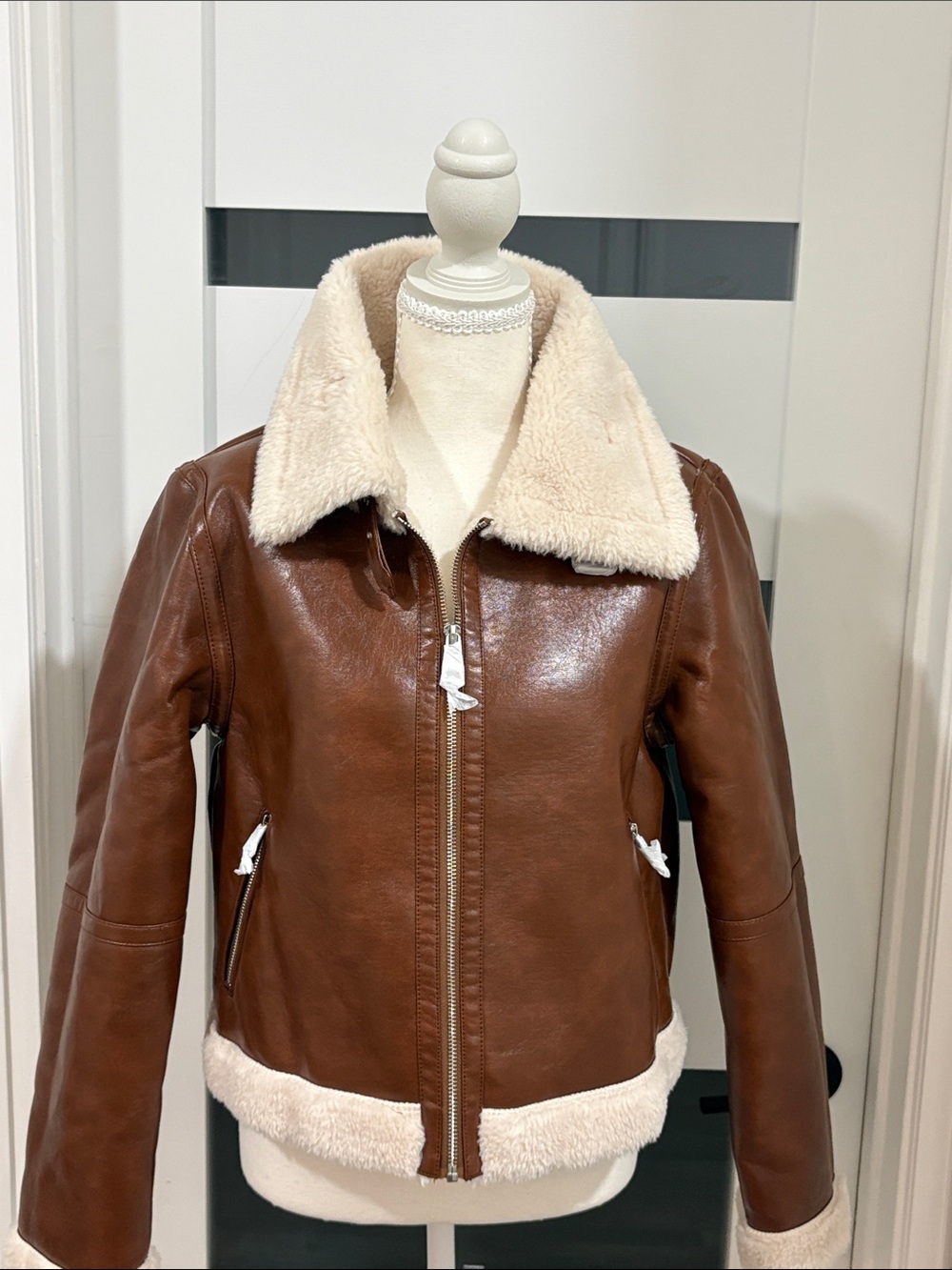 Source Unknown Brown Leather Jacket with Cream Shearling Trim